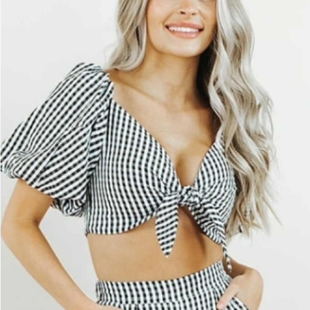 Kittenish Boho Puff Sleeve Crop Top Gingham Check Country Concert Beachy M